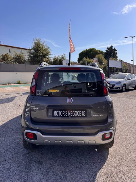 FIAT PANDA CROSS ST BARTH 1.0 70 HYBRID ENTRETIEN COMPLET 