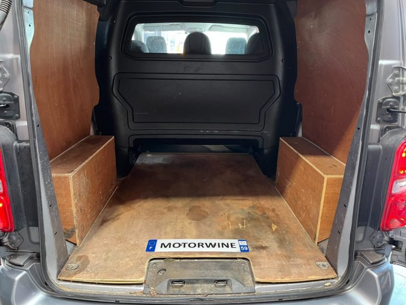 🚗 CITROËN JUMPY M 2.0 BLUEHDI 177ch ⚙️ CLUB 🚐 Cabine approfondie ❄️ Climatisation 📱 Bluetooth