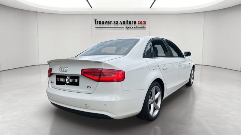 AUDI A4 2.0 TDI 177CH S-LINE BOITE AUTOMATIQUE