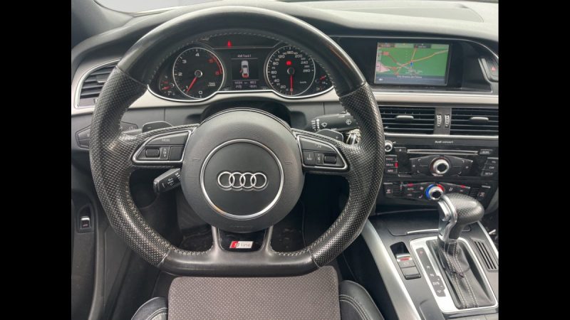 AUDI A4 2.0 TDI 177CH S-LINE BOITE AUTOMATIQUE