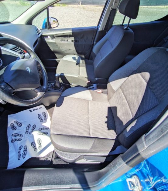 PEUGEOT 207+ 1.4 100CV SPORT 5PORTES 1ER MAIN GARANTIE 6MOIS