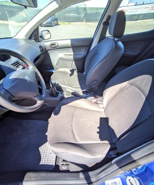 PEUGEOT 206+ 5PORTES  CLIM 1ER MAIN GARANTIE 6MOIS