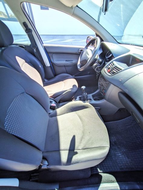 PEUGEOT 206+ 5PORTES  CLIM 1ER MAIN GARANTIE 6MOIS