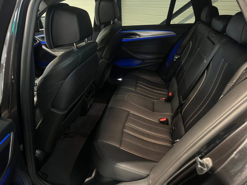 BMW - SERIE 5 - TOURING - 530D  3.0l - 265 cv - M SPORT - 82000 Km - Full Options  - Xdrive 