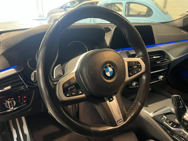 BMW - SERIE 5 - TOURING - 530D  3.0l - 265 cv - M SPORT - 82000 Km - Full Options  - Xdrive 