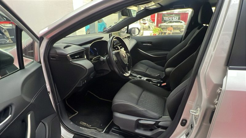 TOYOTA COROLLA TOURING SPORTS 122cv HYBRIDE 1.8 DYNAMIC BUSINESS /1 ERE MAIN/TVA RECUPERABLE