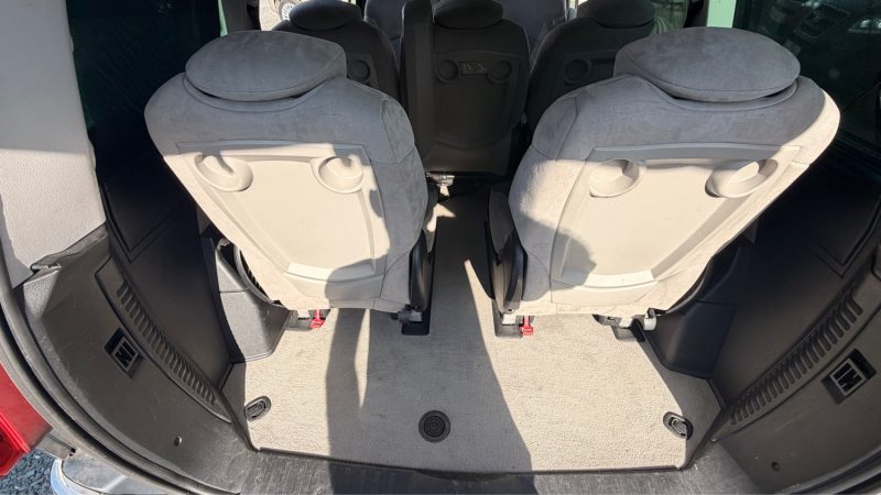 PEUGEOT 807 2.0 HDI 136 PREMIUM 2012