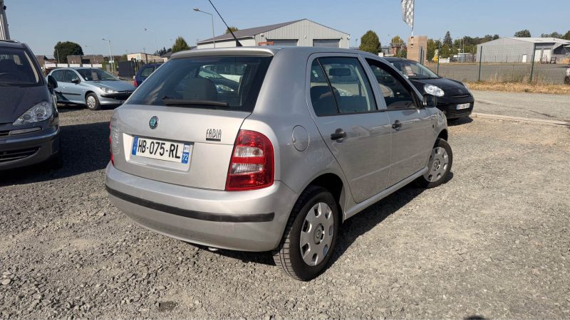 SKODA FABIA 1.4 68 CLASSIC 2003
