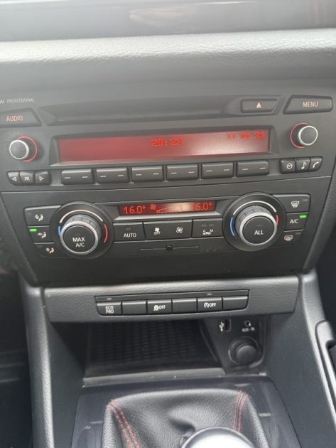 BMW X1 18D SDRIVE SPORT