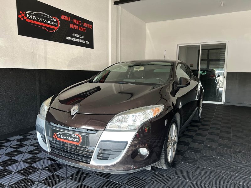 RENAULT MEGANE 3 XV DE FRANCE 1.9 DCI 130