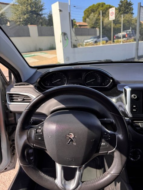 PEUGEOT 208 1.2 82 ACTIVE DISTRIBUTION NEUVE 