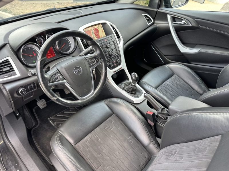 OPEL ASTRA GTC 1.7 CDTI 130CV SPORT 2012 BLACK EDITION N°16/200 ENTRETENU & GARANTIE 6 MOIS