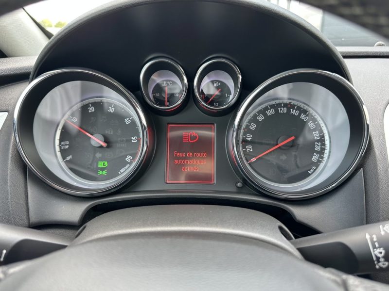 OPEL ASTRA GTC 1.7 CDTI 130CV SPORT 2012 BLACK EDITION N°16/200 ENTRETENU & GARANTIE 6 MOIS