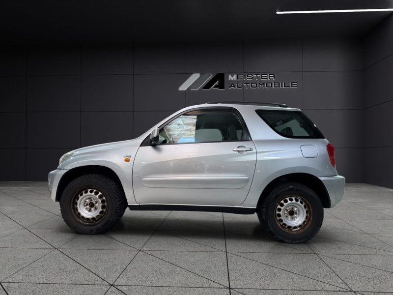 TOYOTA RAV4 2.0 D-4D 116CH 4X4 VX 2022