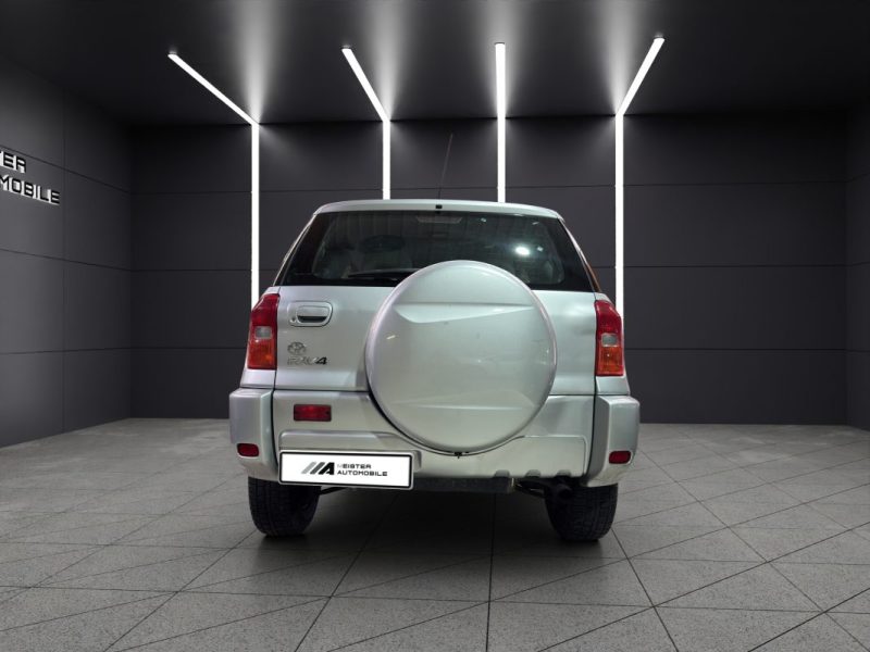 TOYOTA RAV4 2.0 D-4D 116CH 4X4 VX 2022