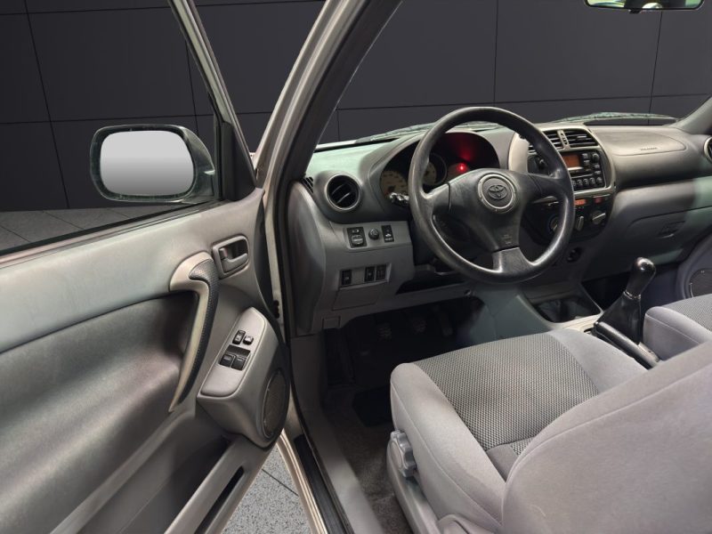 TOYOTA RAV4 2.0 D-4D 116CH 4X4 VX 2022