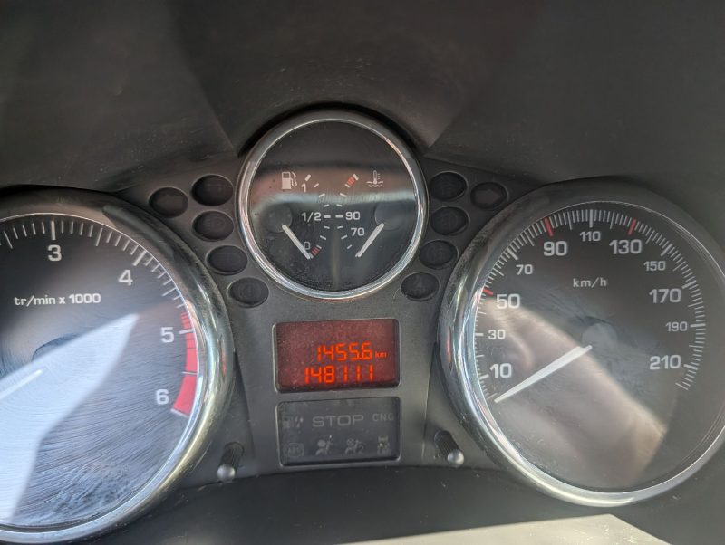 PEUGEOT  206 + 1.4 HDI 70 URBAN MOVE GENERATION 206 GARANTIE 12 MOIS