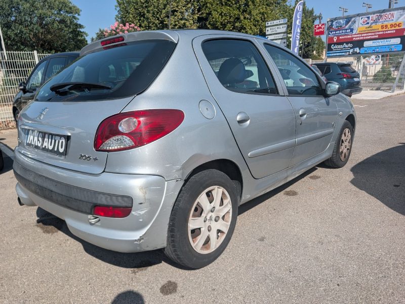 PEUGEOT  206 + 1.4 HDI 70 URBAN MOVE GENERATION 206 GARANTIE 12 MOIS