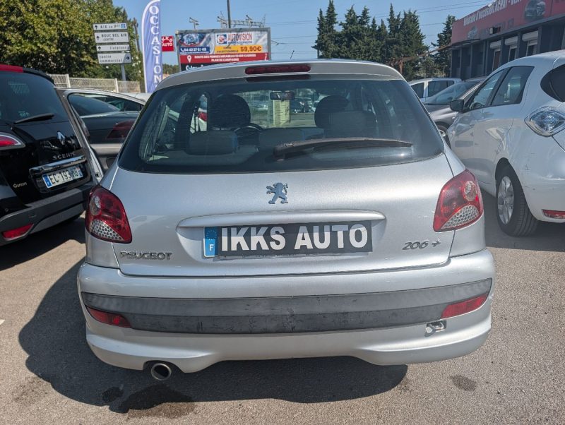 PEUGEOT  206 + 1.4 HDI 70 URBAN MOVE GENERATION 206 GARANTIE 12 MOIS