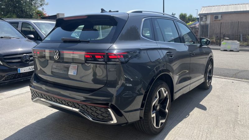 VOLKSWAGEN TIGUAN 2 1.5 ETSI 150 R LINE  GARANTIE CONSTRUCTEUR  06/2027