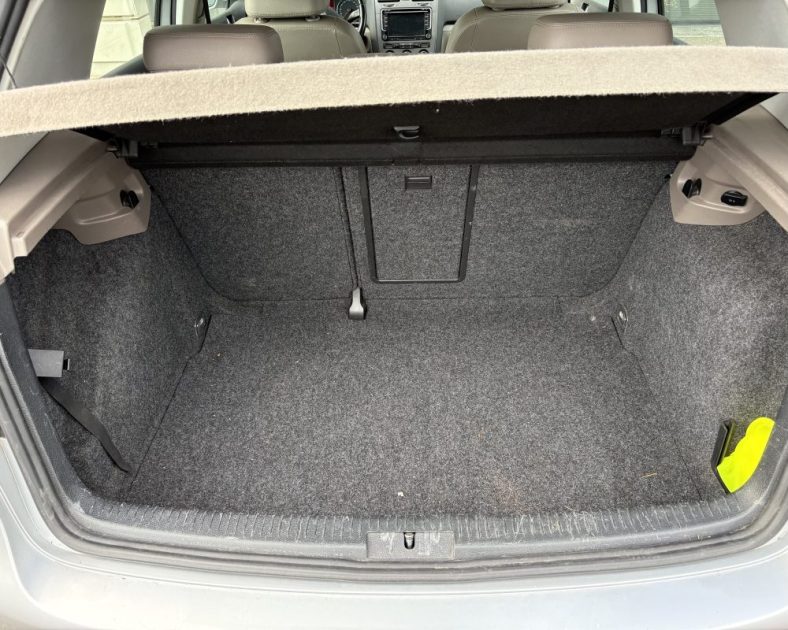 Volkswagen Golf Carat 1.4 TSI 122 ch DSG 2009 — Entretien complet - Boite Automatique