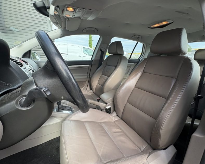 Volkswagen Golf Carat 1.4 TSI 122 ch DSG 2009 — Entretien complet - Boite Automatique