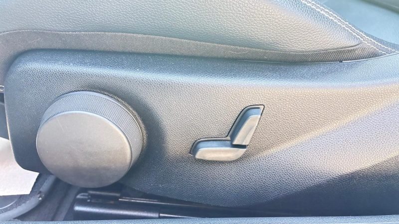 Mercedes-Benz Classe E 220 CDi Coupé Pack AMG 163ch tbé