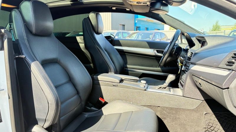 Mercedes-Benz Classe E 220 CDi Coupé Pack AMG 163ch tbé