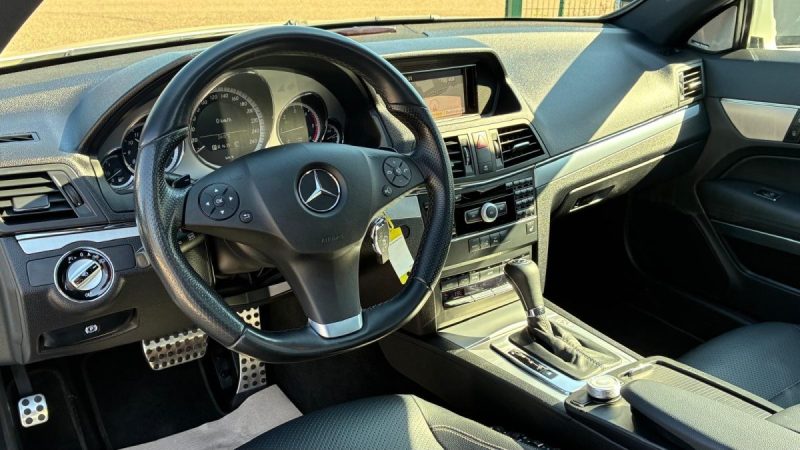 Mercedes-Benz Classe E 220 CDi Coupé Pack AMG 163ch tbé