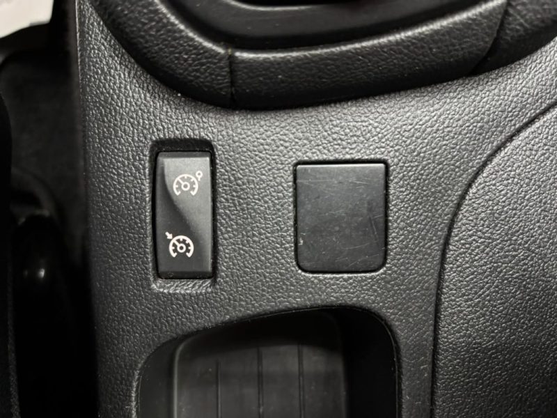 RENAULT CLIO IV TCE 75  2019