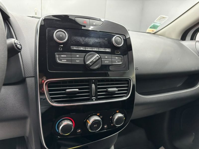 RENAULT CLIO IV TCE 75  2019