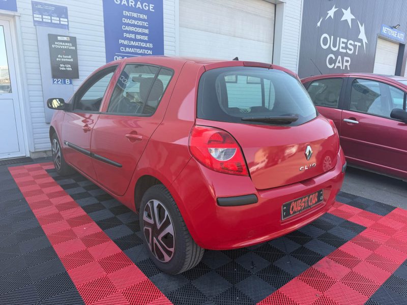RENAULT CLIO III EXTREME 1.5 DCI 85 2008