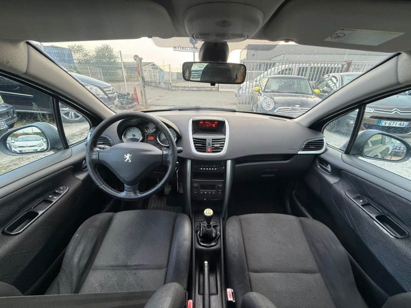 Peugeot 207 1.6 HDI 110 Ch Garantie 
