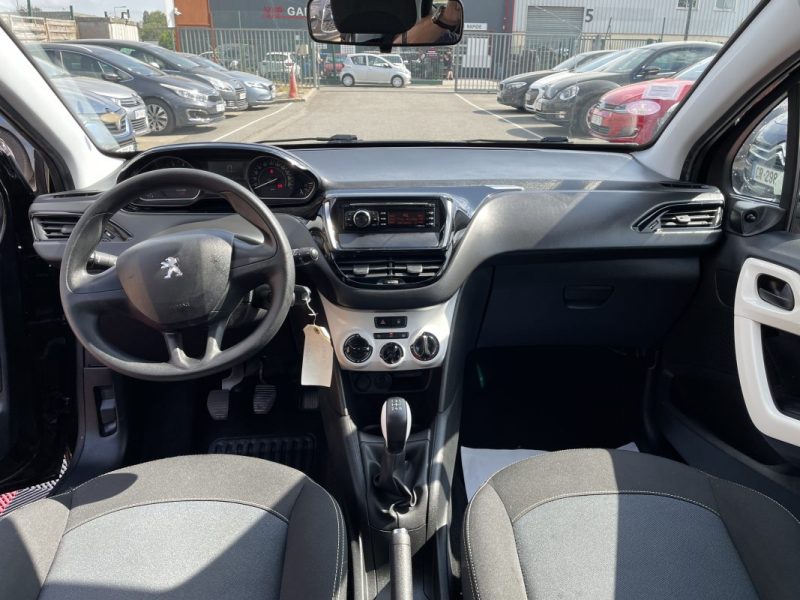 PEUGEOT 208 1.2 PURE TECH 68 LIKE 2018