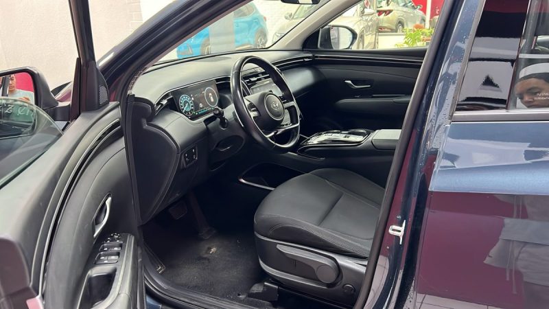 HYUNDAI TUCSON 1.6 HYBRIDE ESSENCE HEV 230cv BUSINESS/1 ERE MAIN/TVA RECUPERABLE