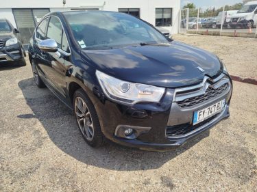 CITROEN DS4 1,6 THP 200 CH SPORT CHIC MAI 2012
