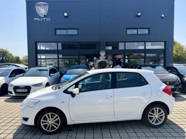 TOYOTA AURIS 132 VVTI DYNAMIC MMT 2009