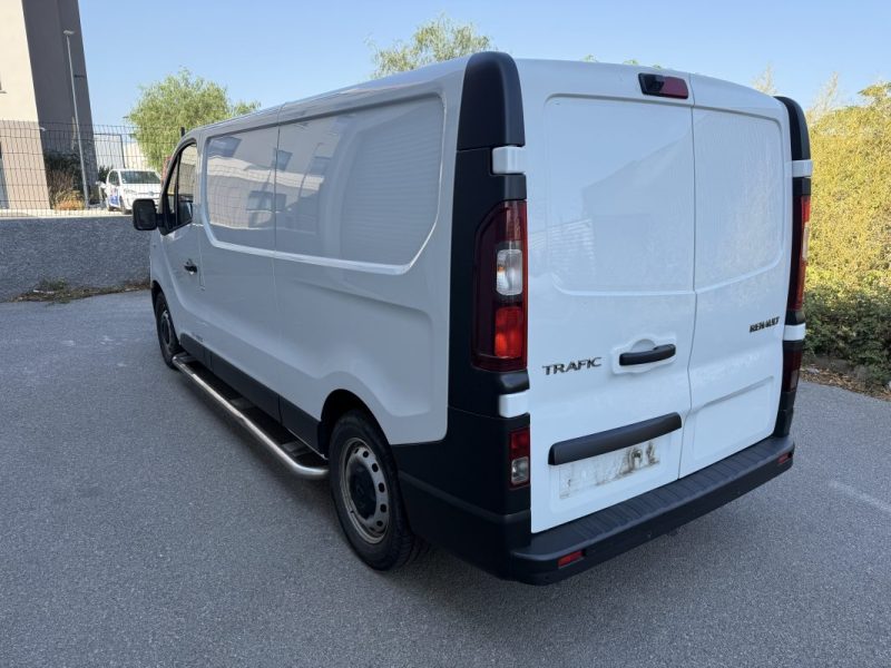 RENAULT TRAFIC L2H1 2.0 DCI 145CH