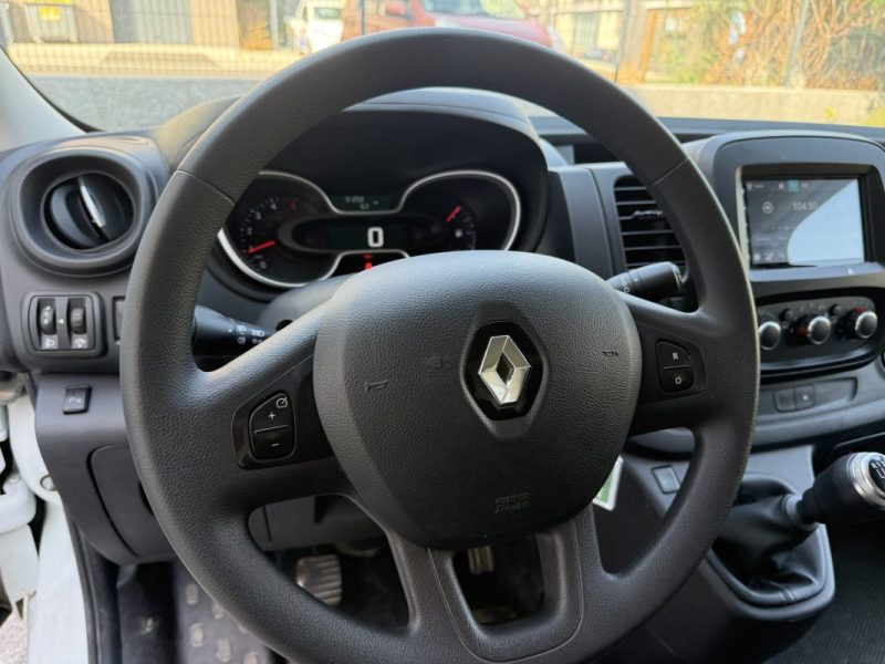 RENAULT TRAFIC L2H1 2.0 DCI 145CH