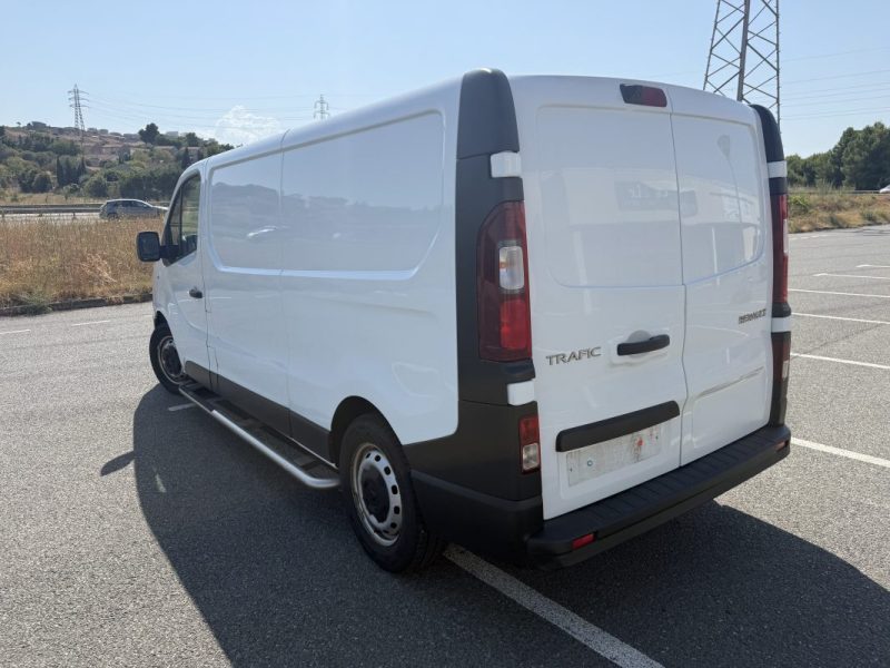 RENAULT TRAFIC L2H1 2.0 DCI 145CH