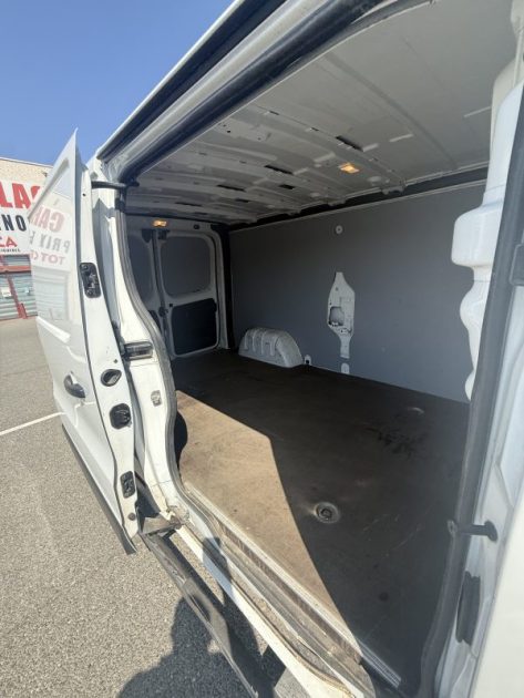 RENAULT TRAFIC L2H1 2.0 DCI 145CH