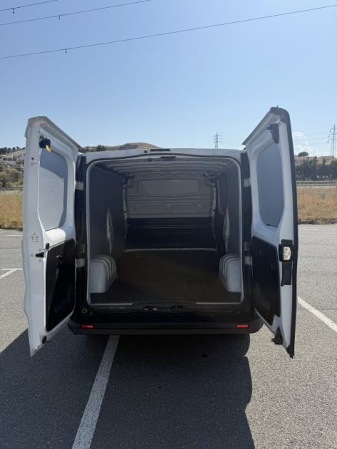 RENAULT TRAFIC L2H1 2.0 DCI 145CH