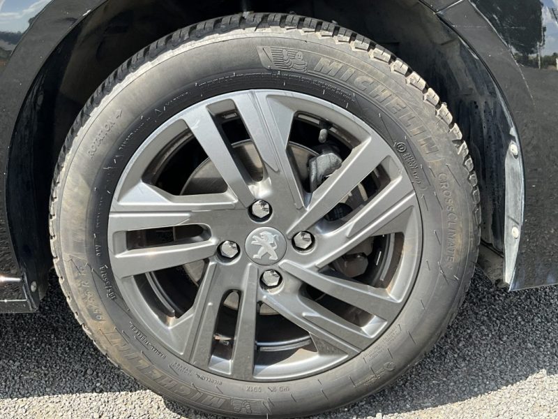 PEUGEOT 208 1.5 BLUE HDI 100 CV ACTIVE 