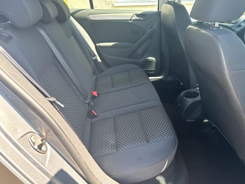 VOLKSWAGEN GOLF 1.2 TSI 85CH TRENDLINE 2012