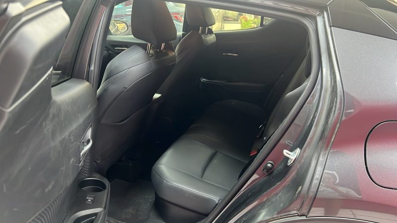 TOYOTA C-HR SUV HYBRIDE 1.8 GRAPHIC PREMIUM 122cv + CUIR/1 ERE MAIN/TVA RECUPERABLE