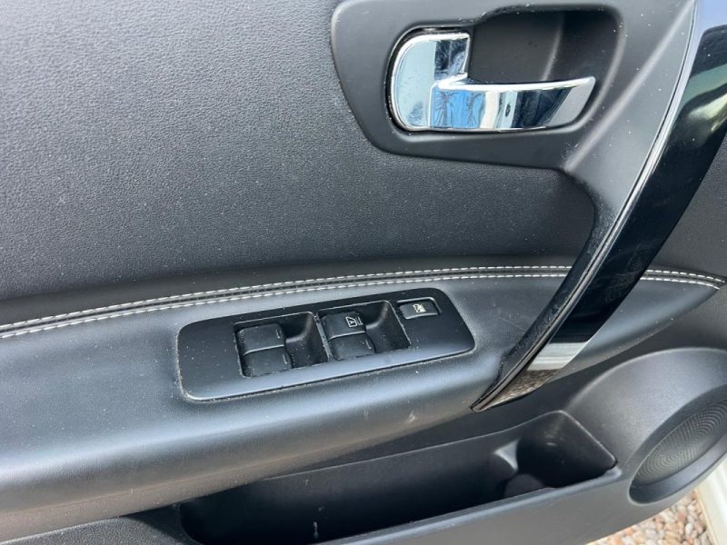 NISSAN QASHQAI 1.5 dCi 110 ch CONNECT EDITION