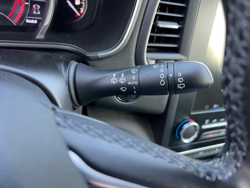 RENAULT MEGANE ESTATE 1.3 TCE 140 ch BUSINESS INTENS EDC