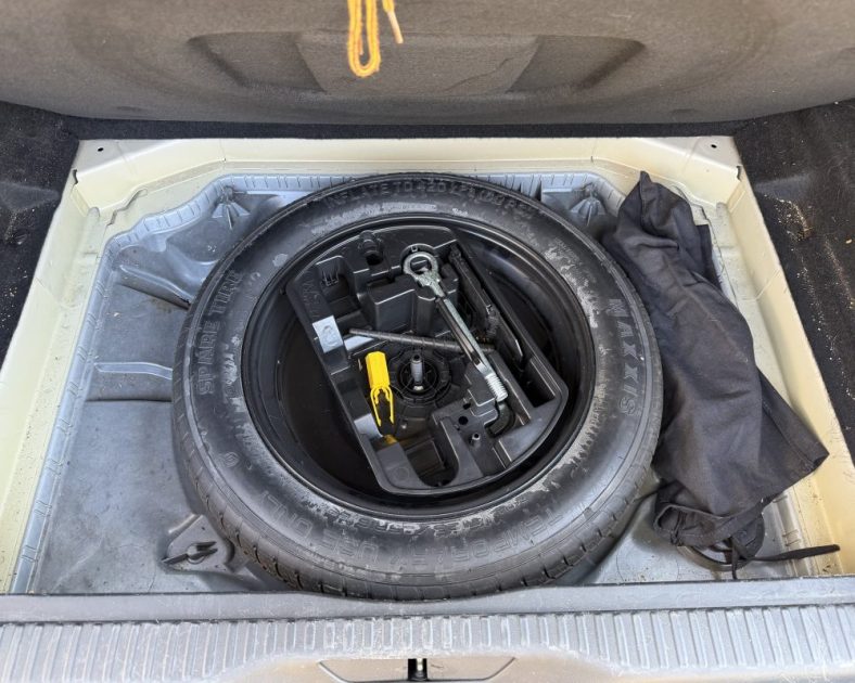 C4 SPACETOURER 1.6 BLUE HDI 120 ch - Feel - Attelage - Radar - Garantie 6 mois - CT à jour