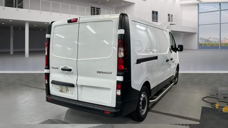 RENAULT TRAFIC L2H1 2.0 DCI 130
