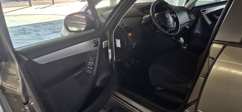 CITROEN GRAND C4 PICASSO 1.6 HDI 110 CV AN 2010 7 PLACES PROPRE 104 KM